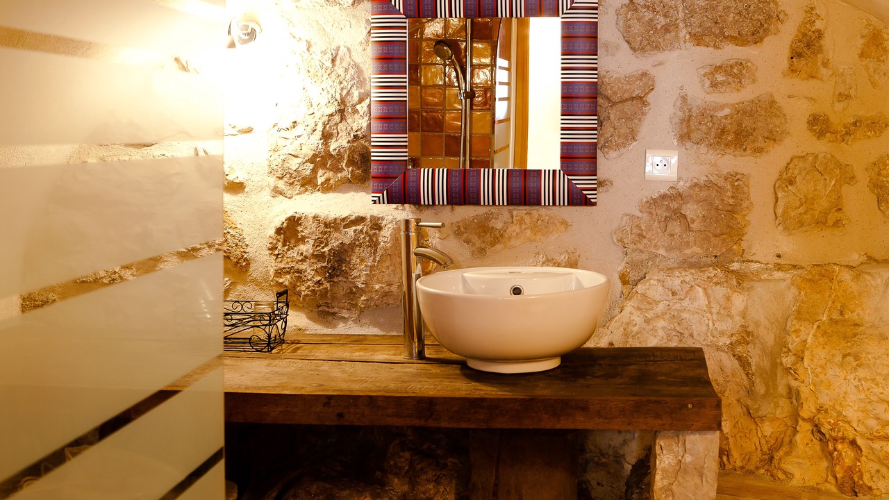 Photo of Bathroom in Brissac