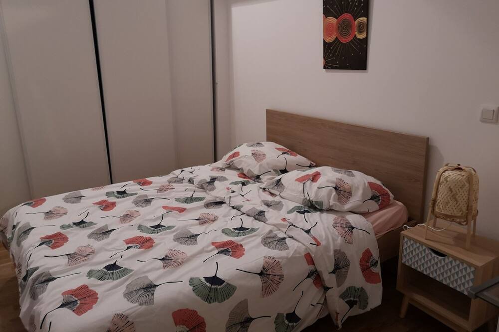 Photo of Bedroom in Fontaine Lestang-Bagatelle-Papus-Tabar-Bordelongue