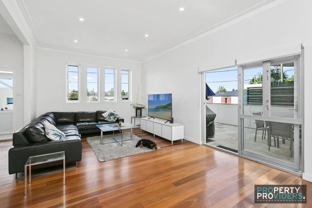 Photo of Livingroom in Queenscliff