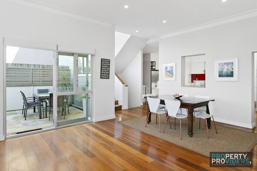 Photo of Bedroom in Queenscliff