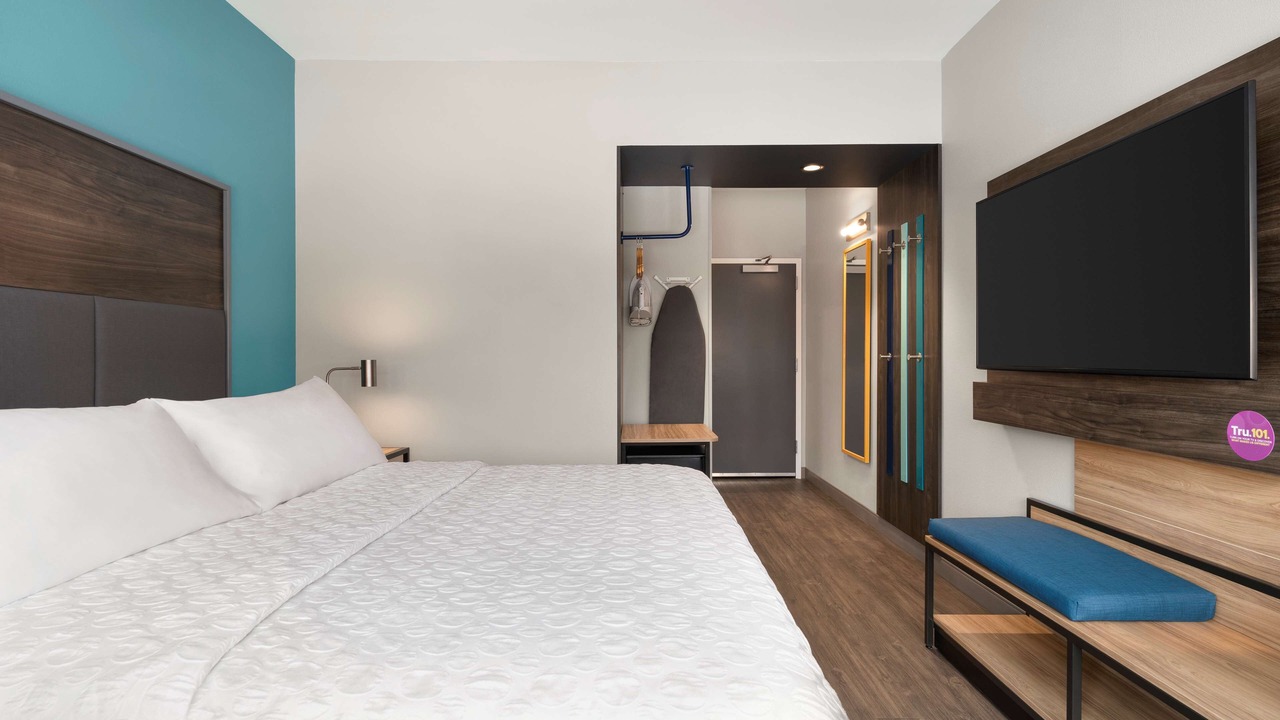 Photo of Bedroom in Latham