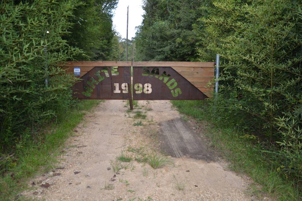 Photo of Outdoor in McNeill