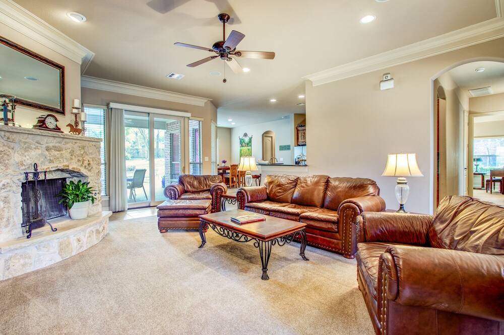 Photo of Livingroom in Lakeside