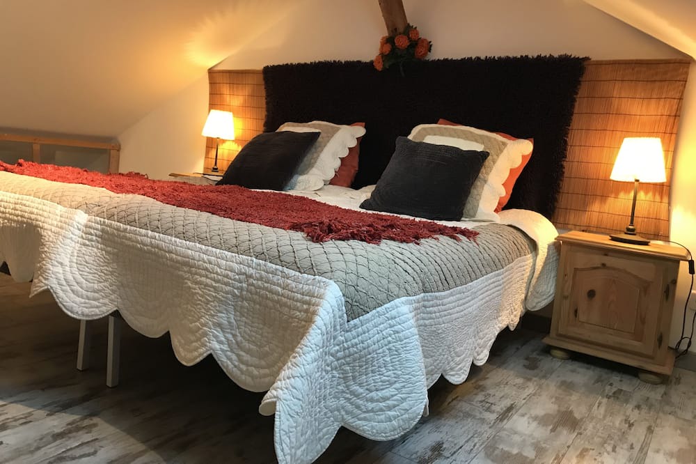 Photo of Bedroom in Jeuxey