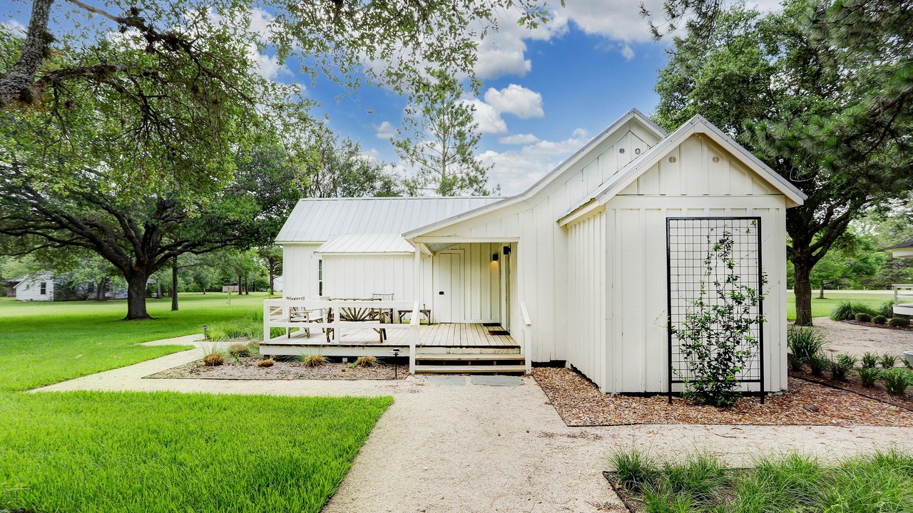 Photo of Outdoor in Warrenton