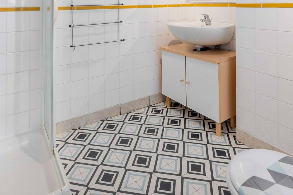 Photo of Bathroom in Arromanches-les-Bains