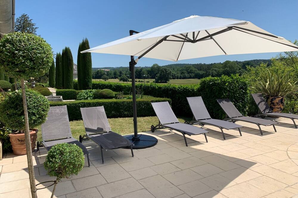 Photo of Patio Balcony in Saint-Pierre-de-Cole