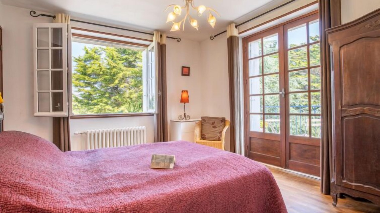 Photo of Others in Treflez