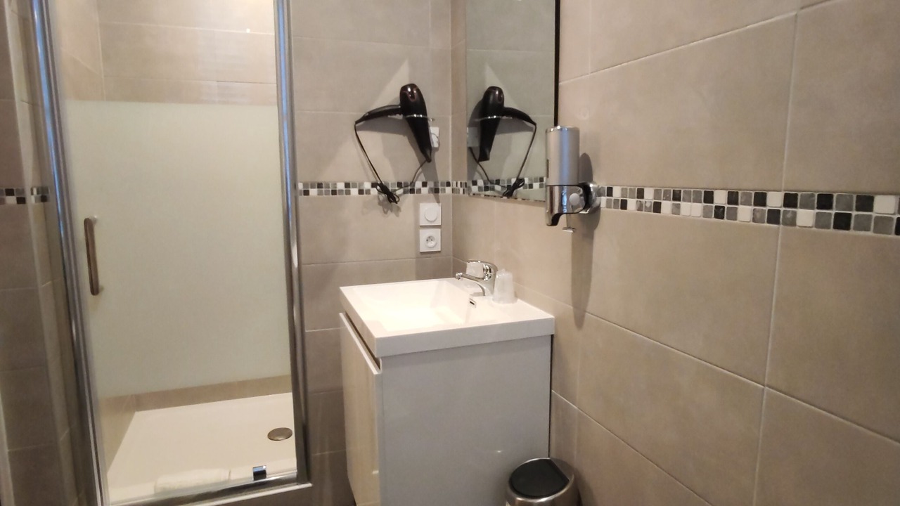 Photo of Bathroom in Mehun-sur-Yevre