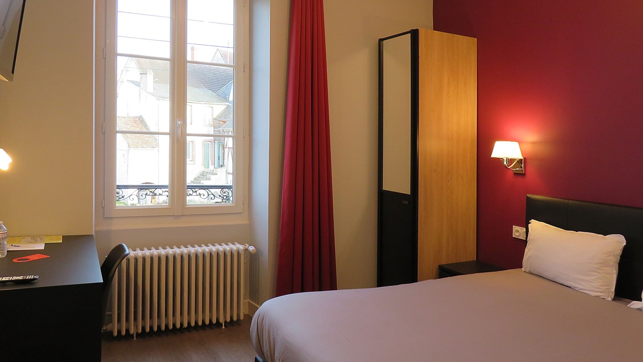 Photo of Bedroom in Mehun-sur-Yevre