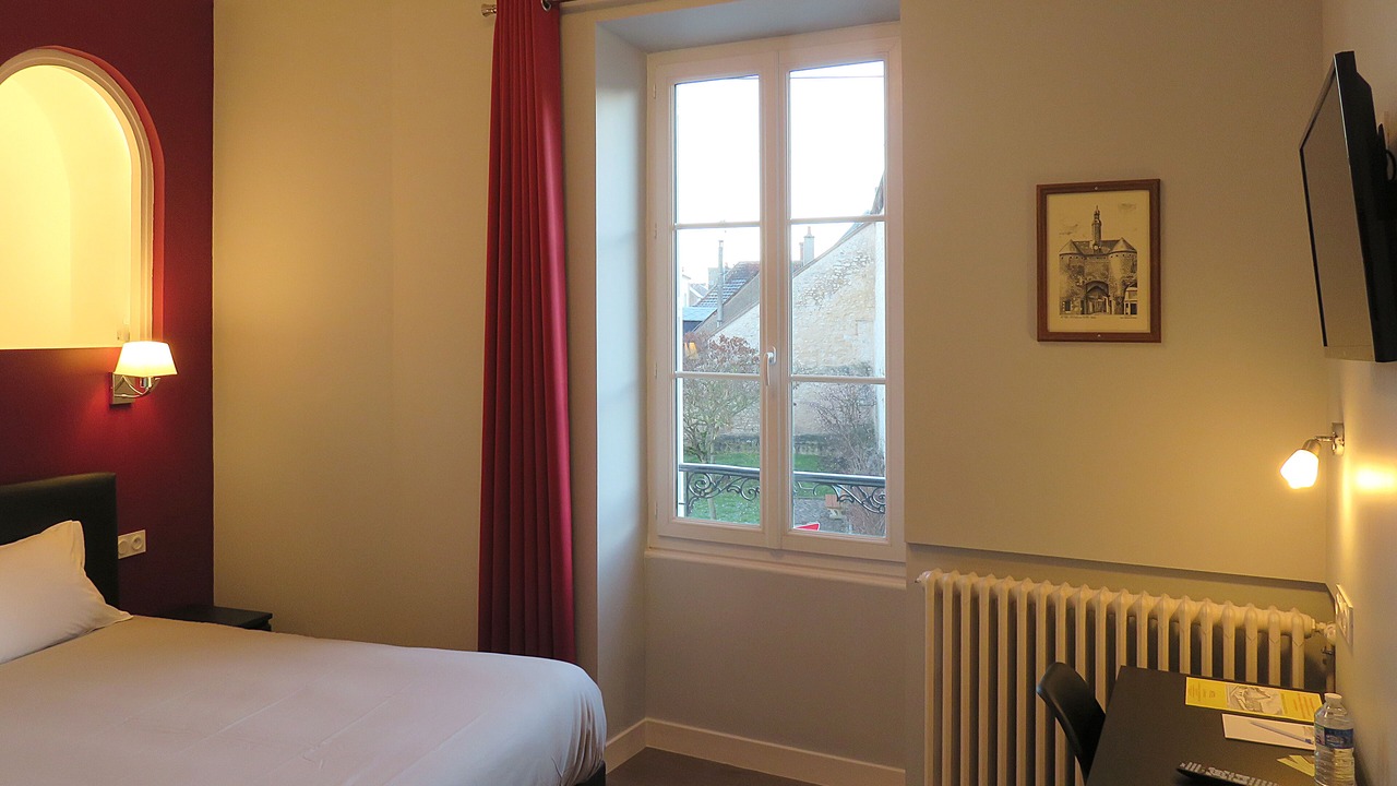 Photo of Bedroom in Mehun-sur-Yevre