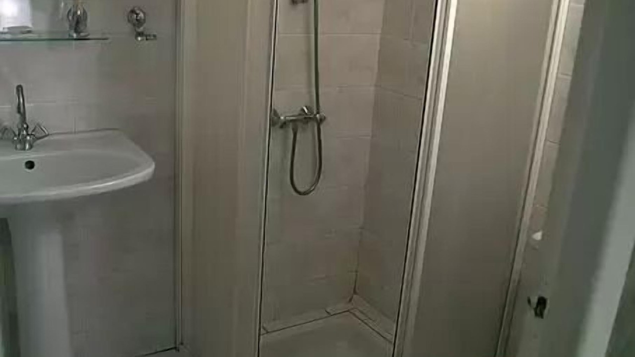 Photo of Bathroom in Laure-Minervois