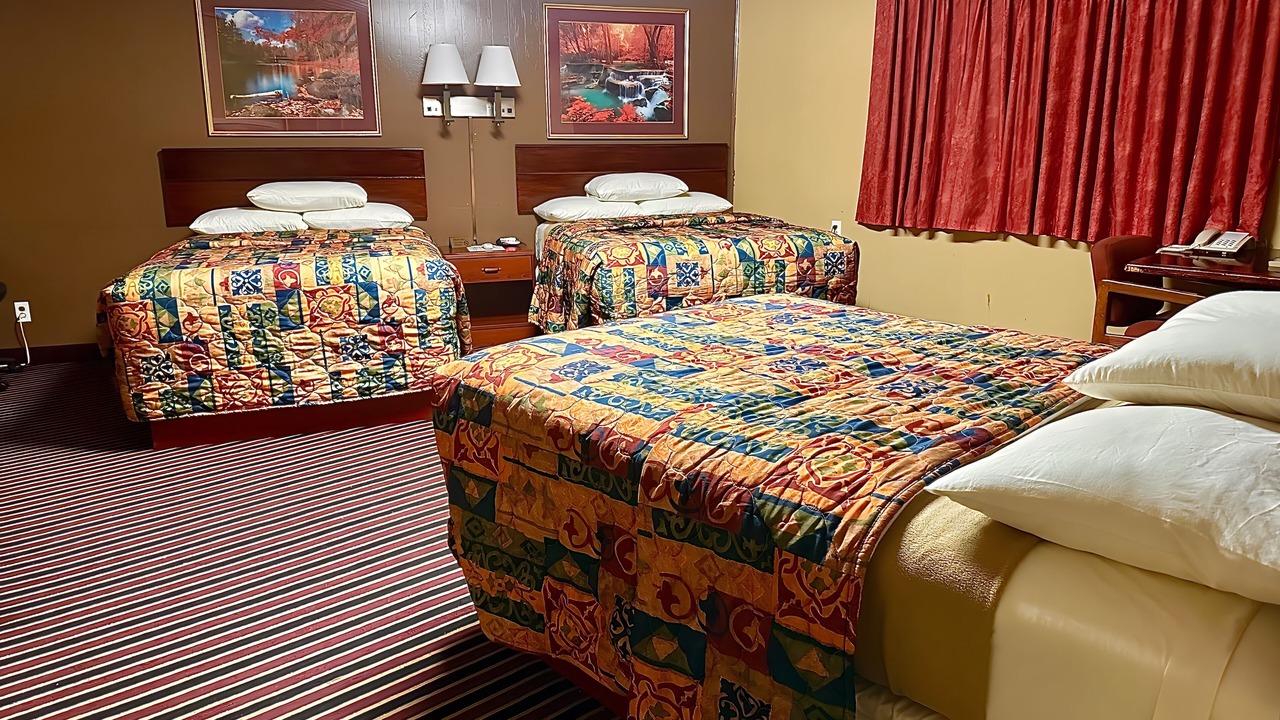 Photo of Bedroom in Vinita