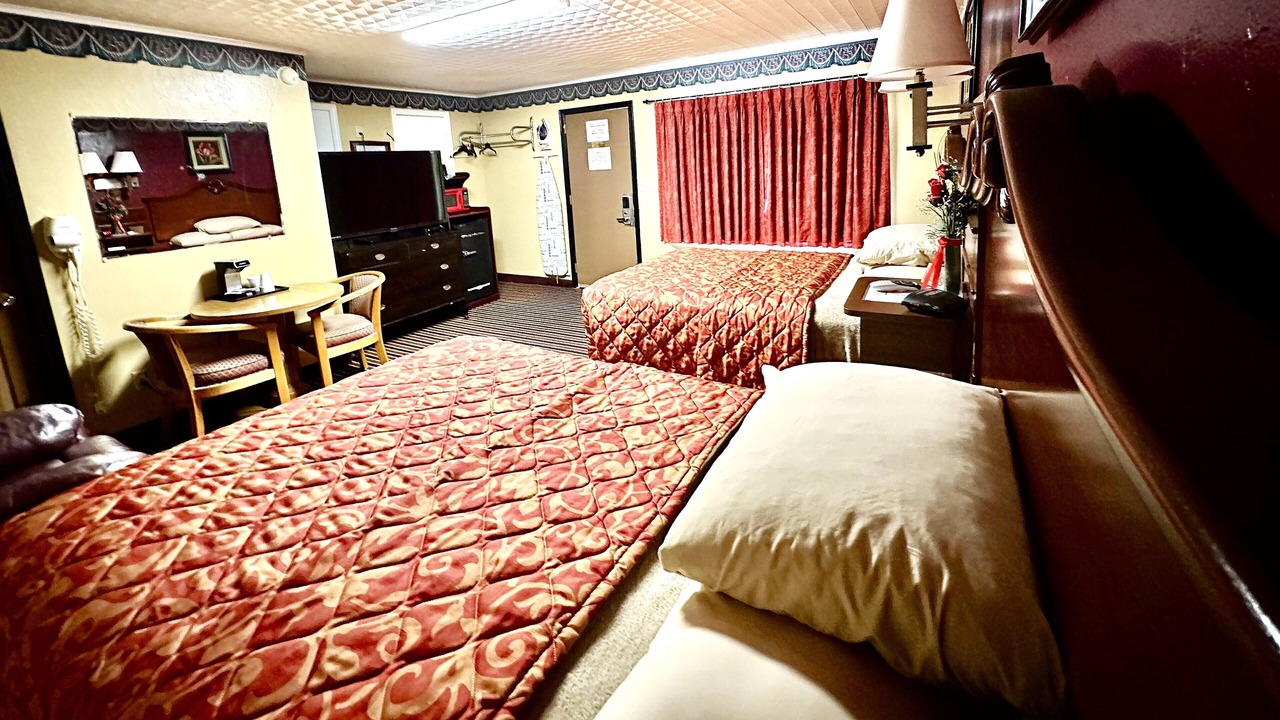 Photo of Bedroom in Vinita