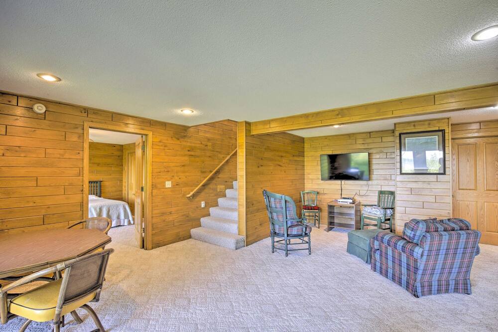 Photo of Others in Brill