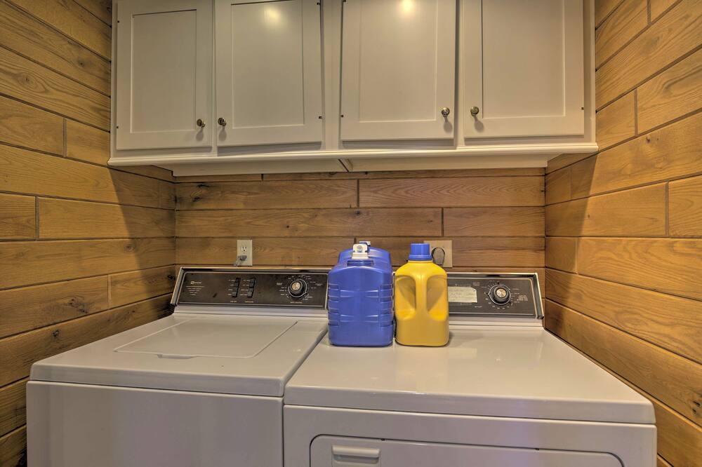 Photo of Others in Brill