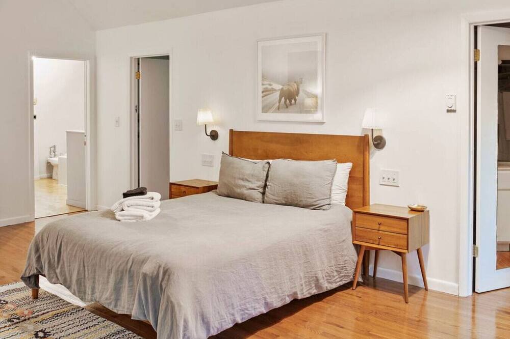 Photo of Others in Denver