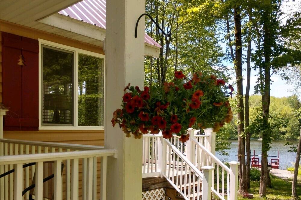 Photo of Outdoor in Town of Smyrna