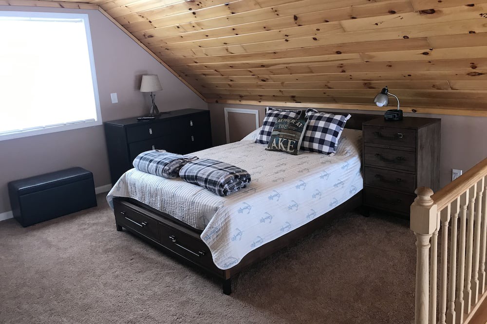 Photo of Others in Town of Smyrna