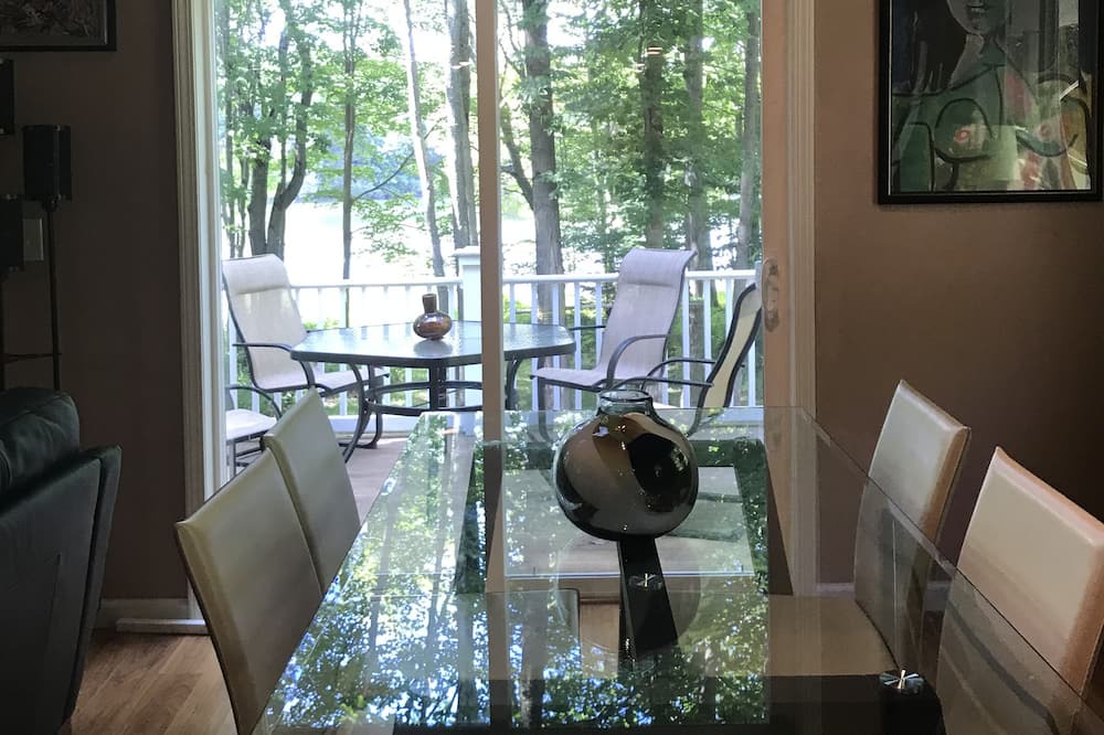 Photo of Others in Town of Smyrna