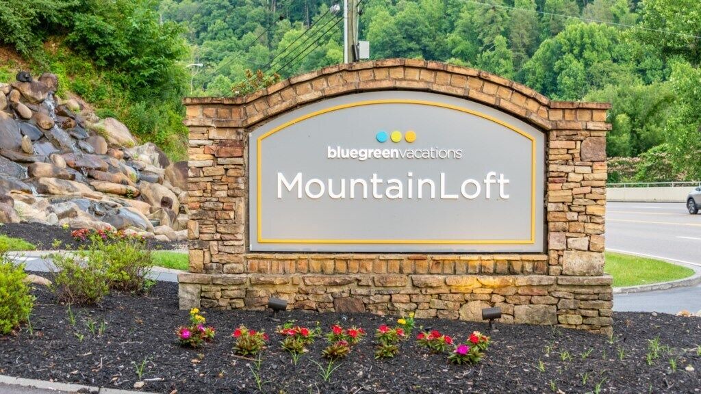 Photo of Others in Gatlinburg