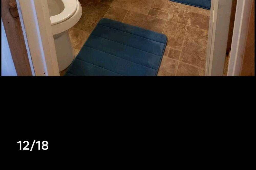Photo of Bathroom in Lufkin