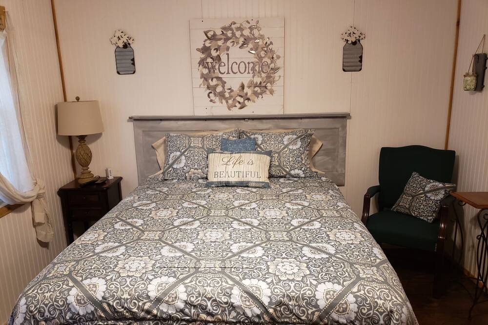 Photo of Bedroom in Lufkin