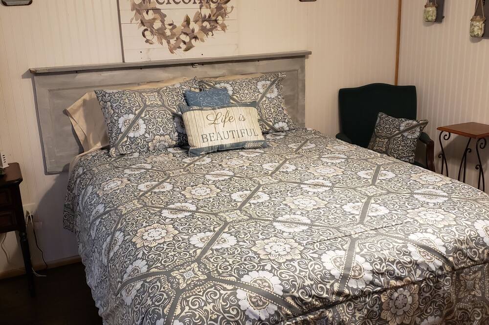 Photo of Bedroom in Lufkin