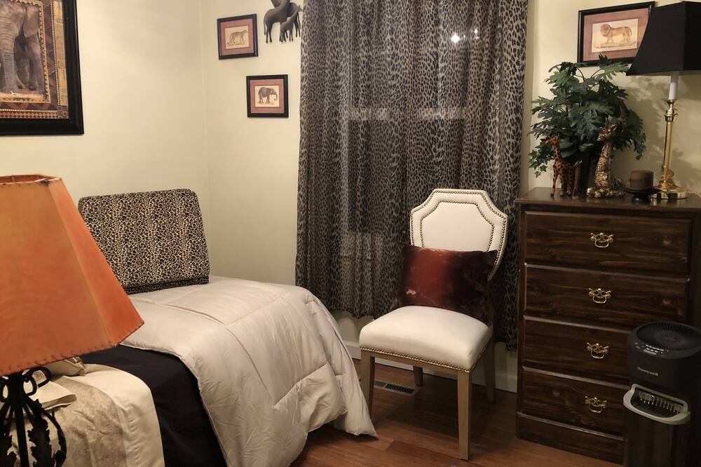 Photo of Bedroom in Springfield