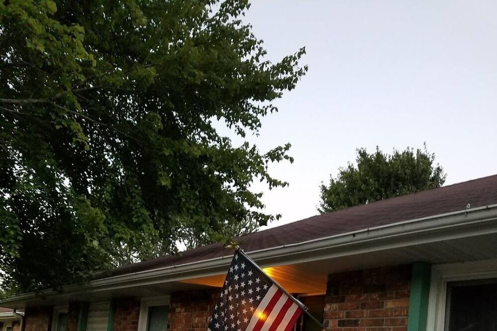 Photo of Outdoor in Springfield