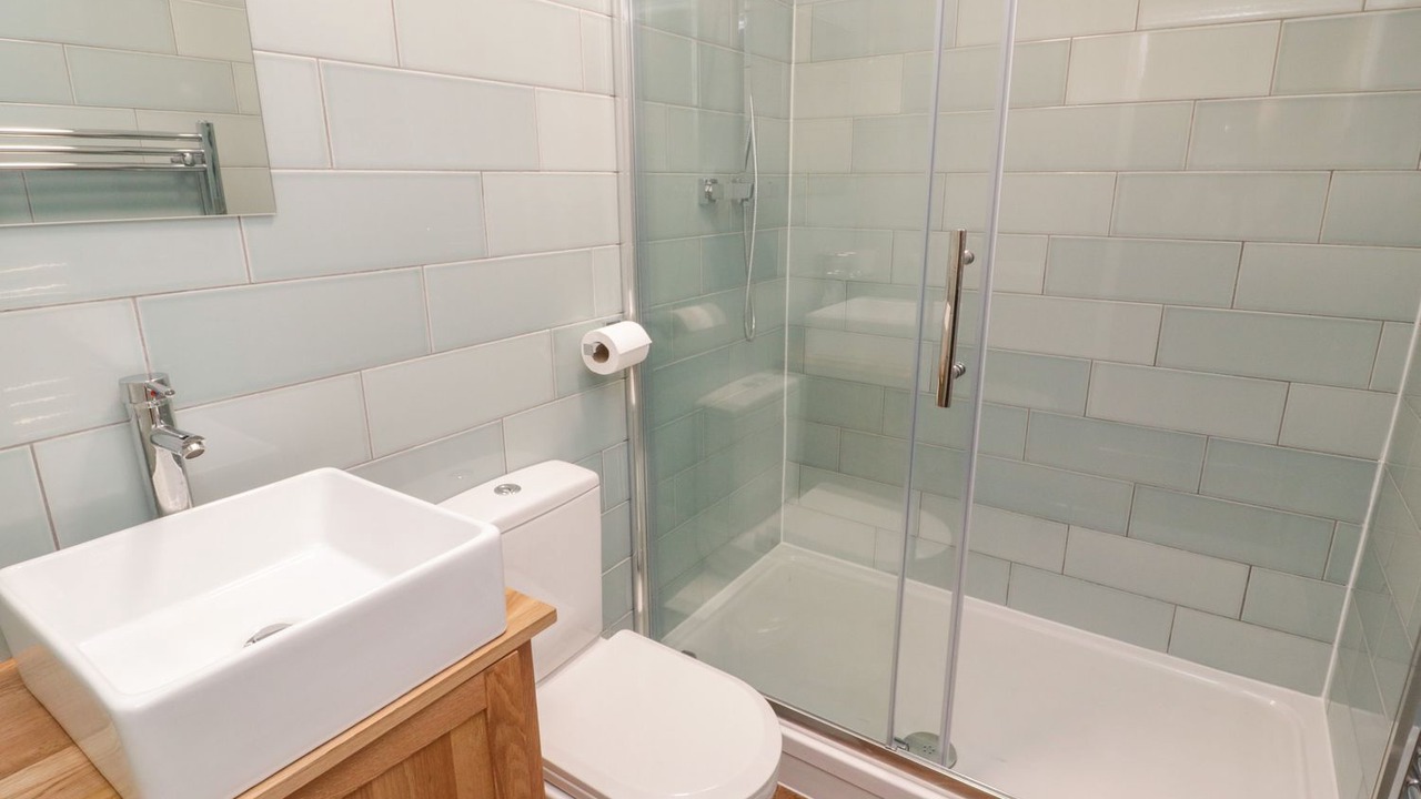 Photo of Bathroom in Corwen
