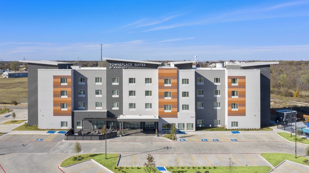 Photo of Outdoor in Lacy-Lakeview