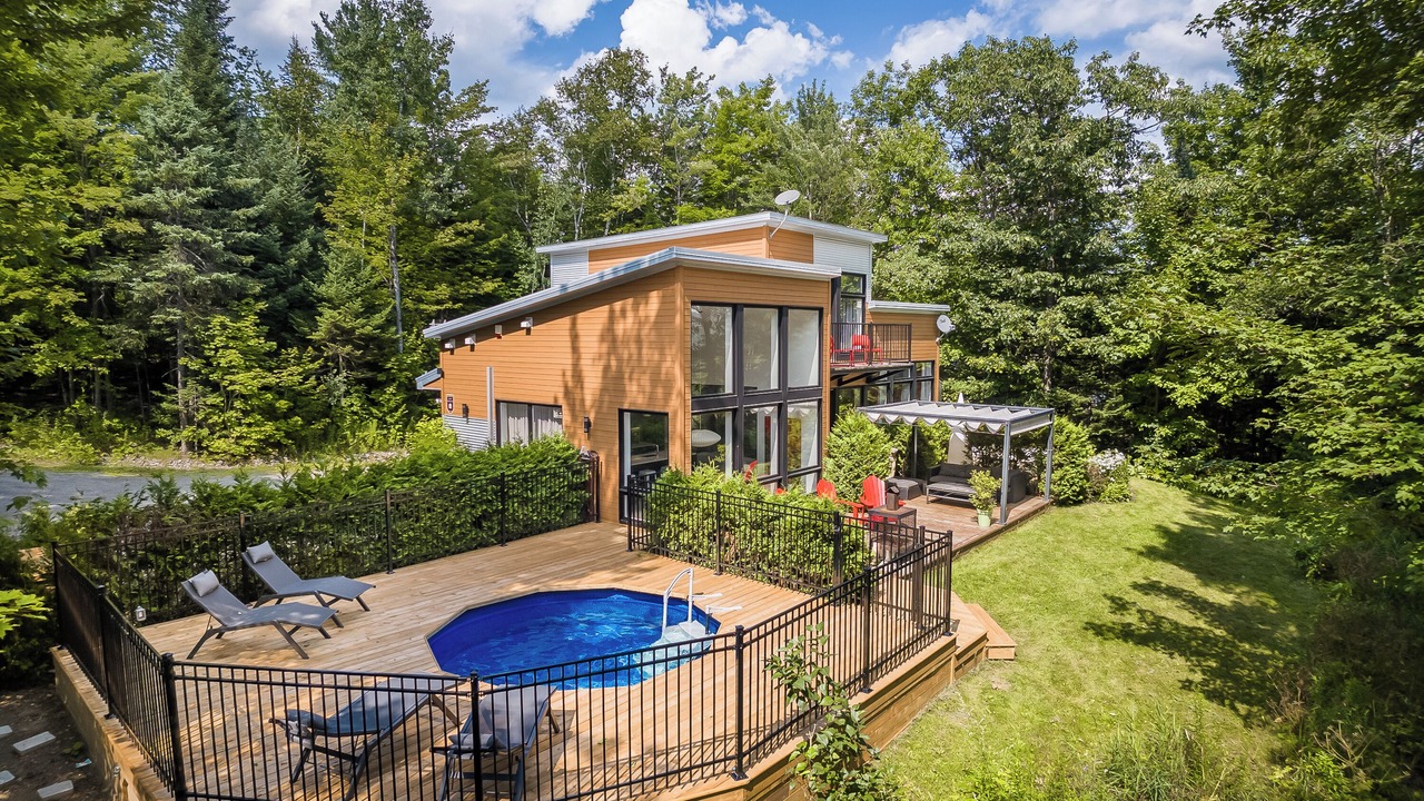 Photo of Outdoor in Sainte-Beatrix