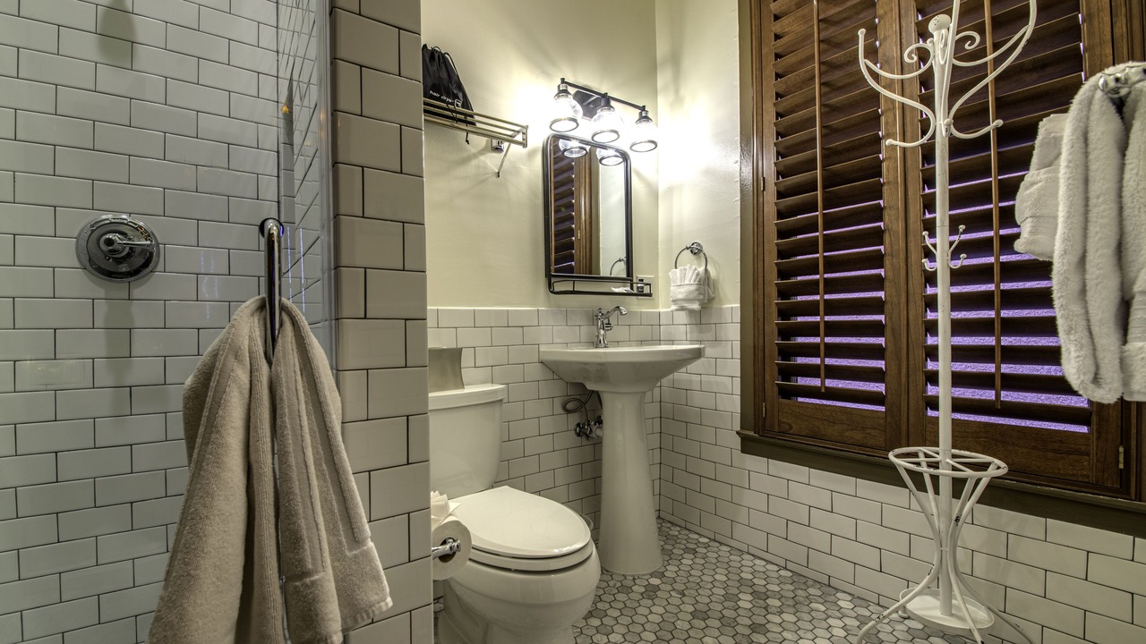 Photo of Bathroom in Jerome