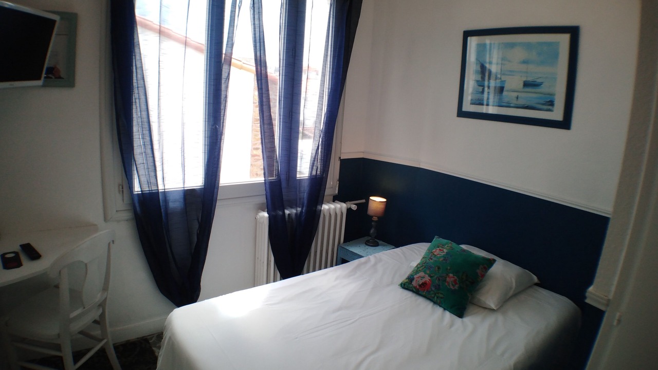 Photo of Bedroom in Les Sables d'Olonne