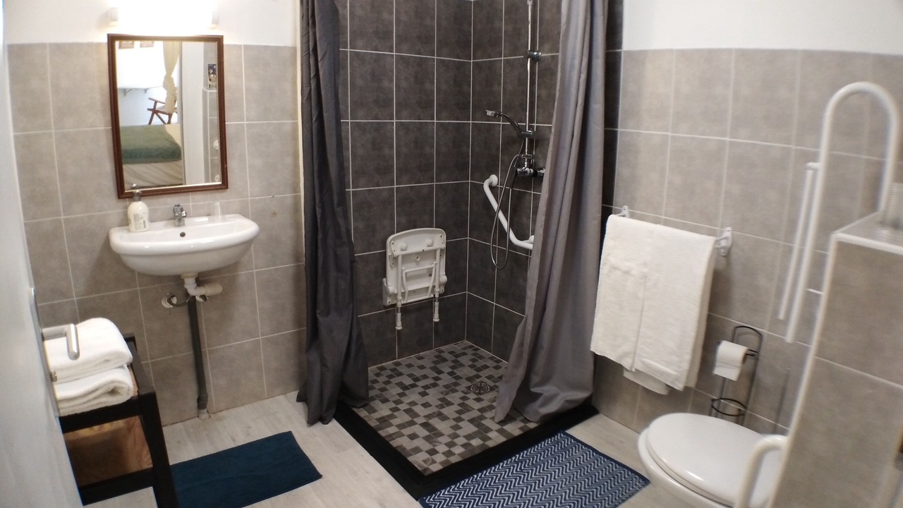 Photo of Bathroom in Les Sables d'Olonne