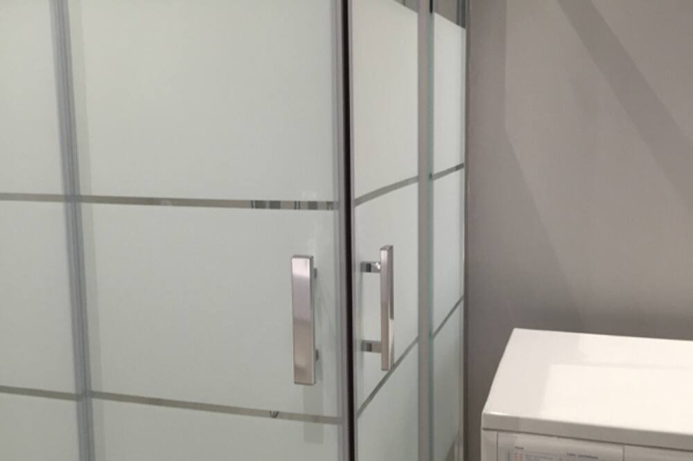 Photo of Bathroom in Vatteville La Rue