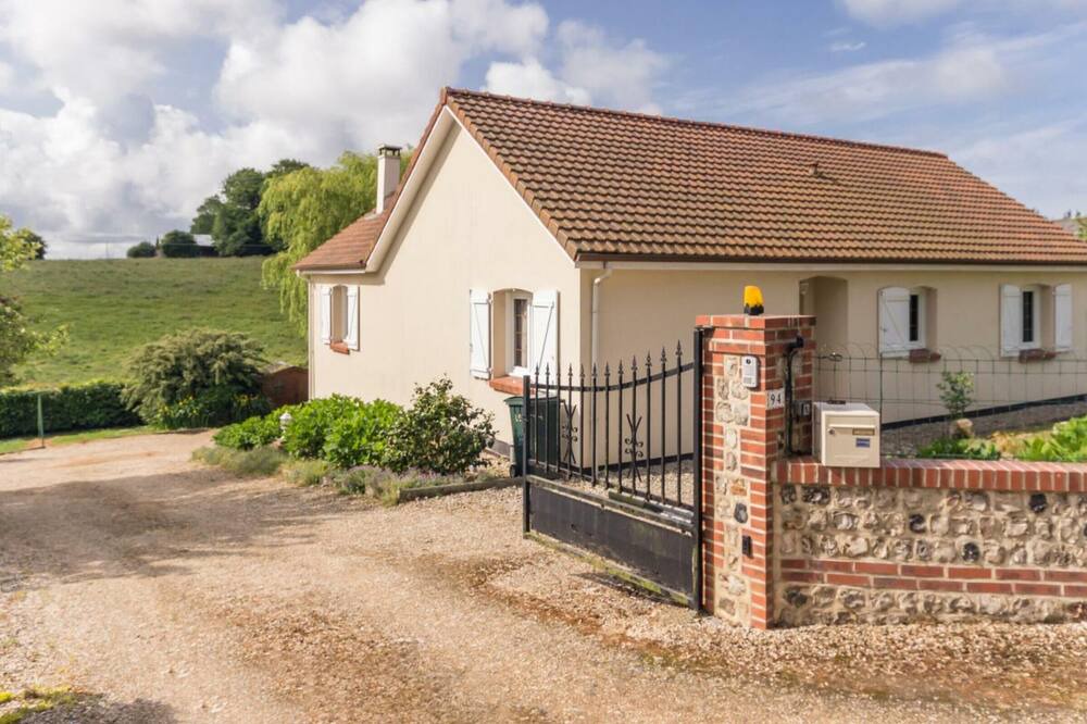 Photo of Outdoor in Le Tilleul