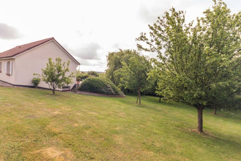 Photo of Outdoor in Le Tilleul