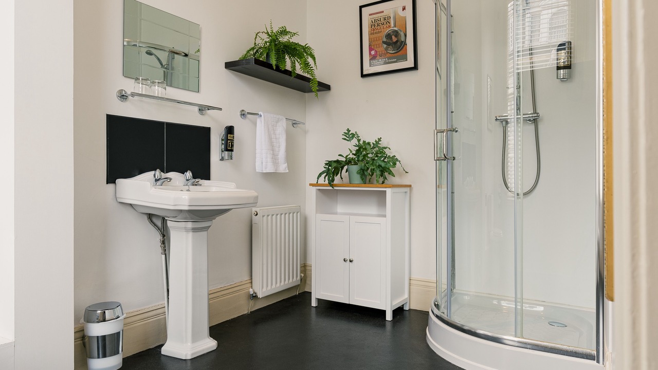 Photo of Others in South Cliff