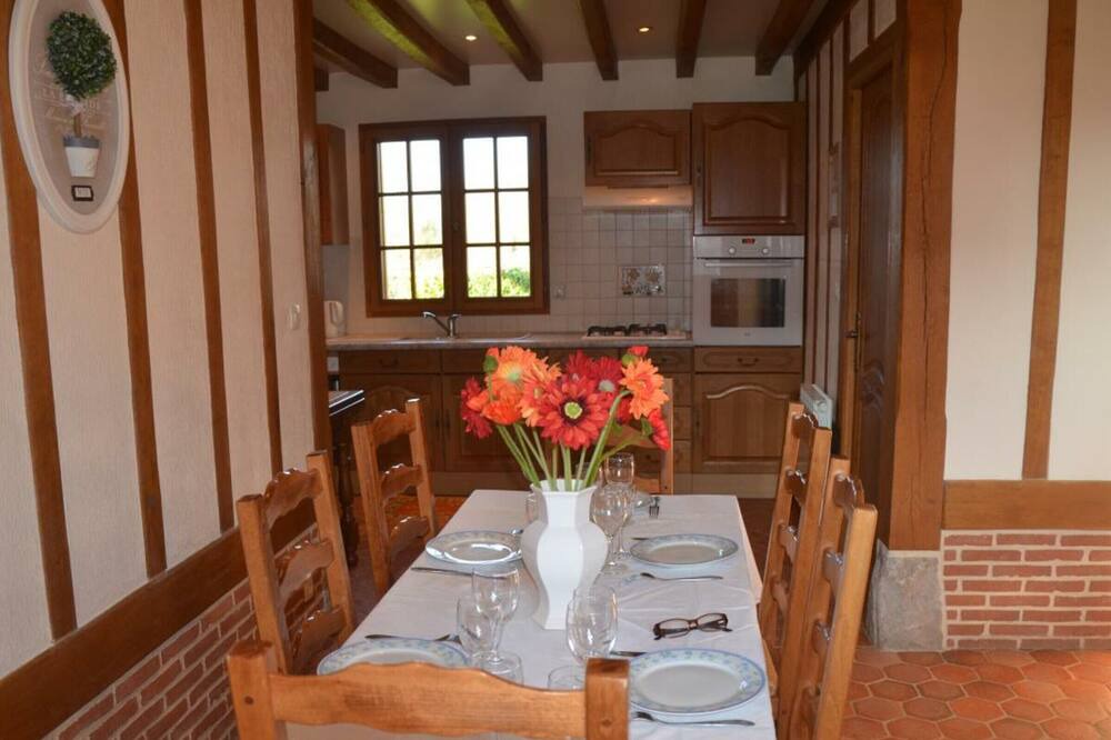 Photo of Kitchen in Muchedent