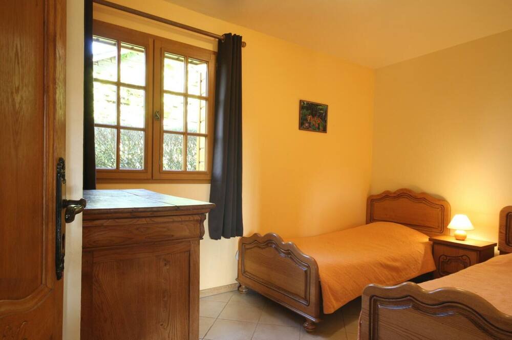 Photo of Bedroom in Muchedent