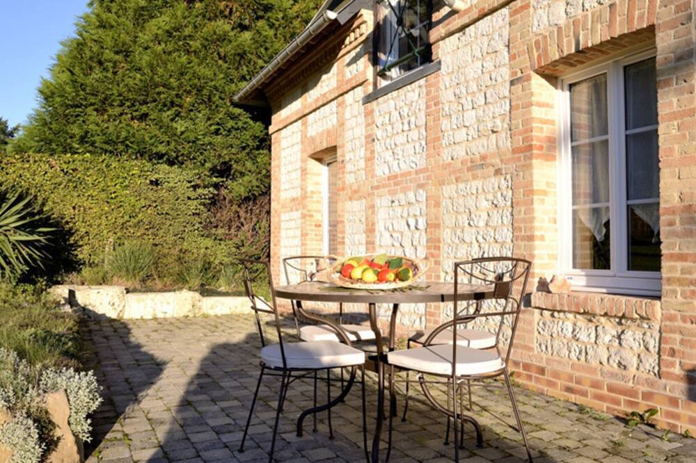 Photo of Patio Balcony in La Mailleraye-sur-Seine