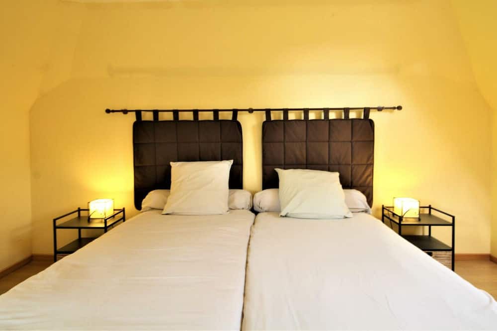 Photo of Bedroom in La Mailleraye-sur-Seine
