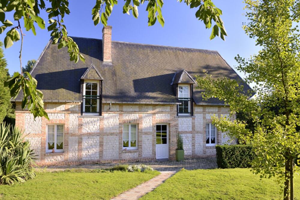 Photo of Outdoor in La Mailleraye-sur-Seine