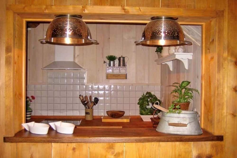 Photo of Kitchen in Bailleul-Neuville