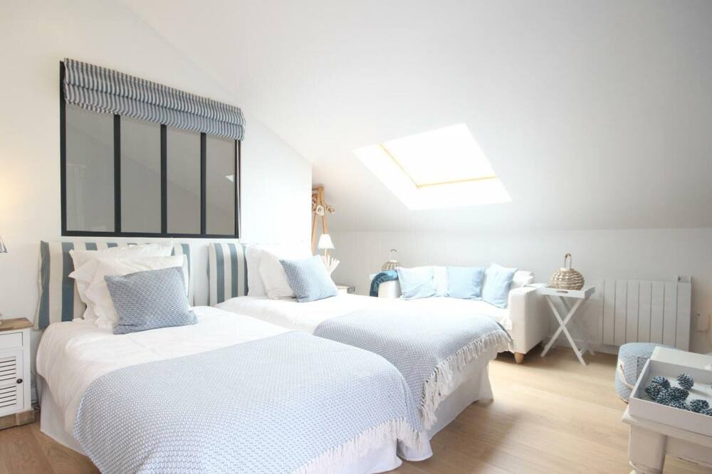Photo of Bedroom in Octeville-sur-Mer