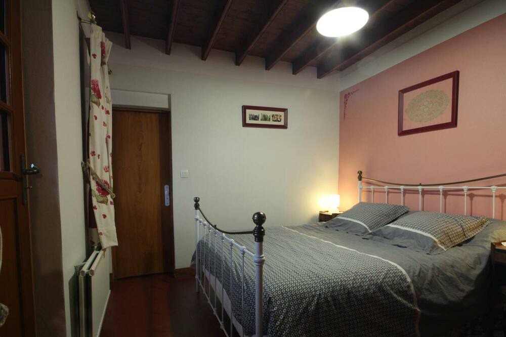 Photo of Bedroom in Paluel