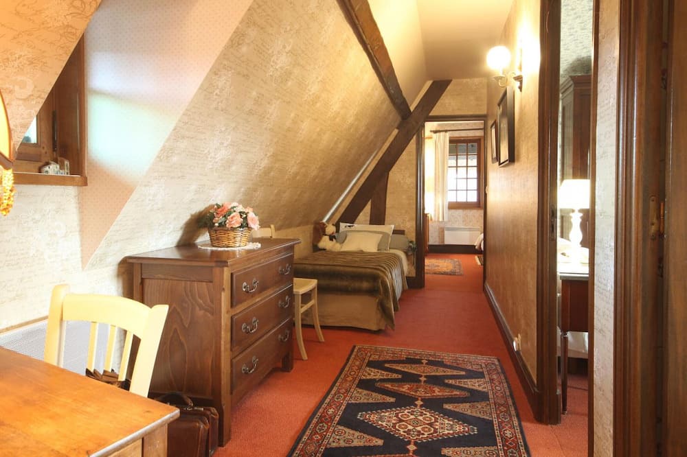 Photo of Others in Octeville-sur-Mer