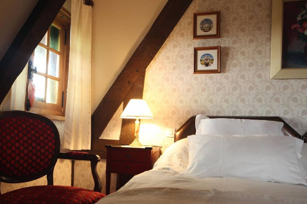 Photo of Bedroom in Octeville-sur-Mer